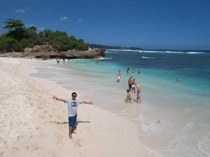 Dream Beach Nusa Lembongan