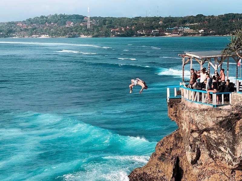 Maha Point Nusa Ceningan